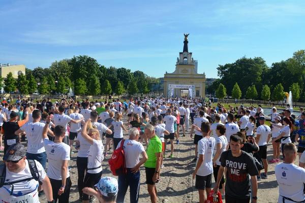 Białystok City Run 5K, Białystok City Run 5 km, Poland Running Photo, www.swim.by, Białystok Półmaraton 2018, Poland Running, City Run Białystok, Bialystok City Run, Białystok Bieg 5 km Foto, Полумарафон Белосток Фото, EMG Sport, Бег в Белостоке, Белосток бег полумарафон, Swim.by