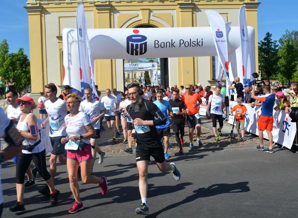 Białystok City Run 5K, Białystok City Run 5 km, Poland Running Photo, www.swim.by, Białystok Półmaraton 2018, Poland Running, City Run Białystok, Bialystok City Run, Białystok Bieg 5 km Foto, Полумарафон Белосток Фото, EMG Sport, Бег в Белостоке, Белосток бег полумарафон, Swim.by