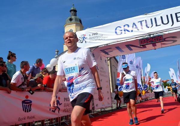 Białystok City Run 5K, Białystok City Run 5 km, Poland Running Photo, www.swim.by, Białystok Półmaraton 2018, Poland Running, City Run Białystok, Bialystok City Run, Białystok Bieg 5 km Foto, Полумарафон Белосток Фото, EMG Sport, Бег в Белостоке, Белосток бег полумарафон, Swim.by