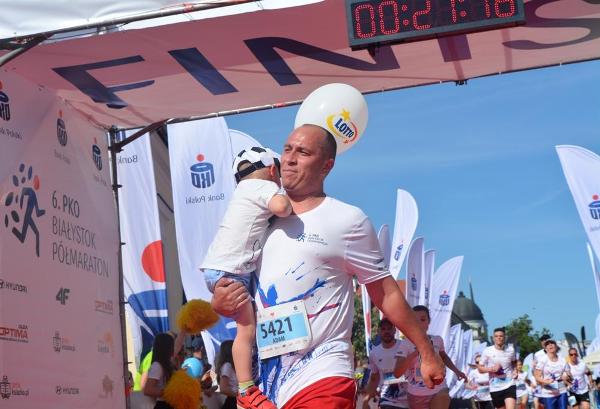 Białystok City Run 5K, Białystok City Run 5 km, Poland Running Photo, www.swim.by, Białystok Półmaraton 2018, Poland Running, City Run Białystok, Bialystok City Run, Białystok Bieg 5 km Foto, Полумарафон Белосток Фото, EMG Sport, Бег в Белостоке, Белосток бег полумарафон, Swim.by