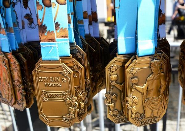 Białystok City Run 5K, Białystok City Run 5 km, Poland Running Photo, www.swim.by, Białystok Półmaraton 2018, Poland Running, City Run Białystok, Bialystok City Run, Białystok Bieg 5 km Foto, Полумарафон Белосток Фото, EMG Sport, Бег в Белостоке, Белосток бег полумарафон, Andrzej Waszkewicz, Swim.by