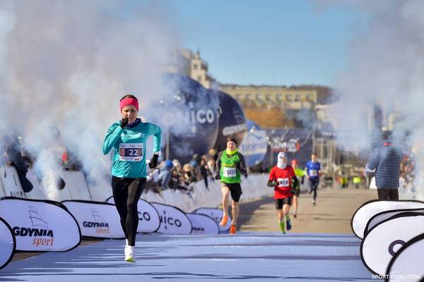ONICO Gdynia Half Marathon 2018 Gdynia Half Marathon 2018, Gdynia Half Marathon Photo, www.swim.by, Gdynia Marathon Photo, Poland Running, Gdynia Half Marathon Pictures, Gdynia Półmaraton Fotorelacja, Gdynia Półmaraton Zdjęcia, Swim.by