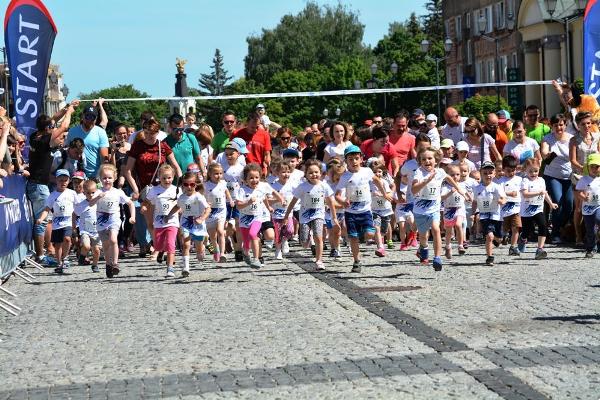 Junior City Run 2018 Junior City Run 2018, Poland Running Foto, www.swim.by, Białystok Półmaraton, Poland Running, Białystok Junior City Run, Białystok Junior City Run Foto, Полумарафон Белосток Фото, Swim.by