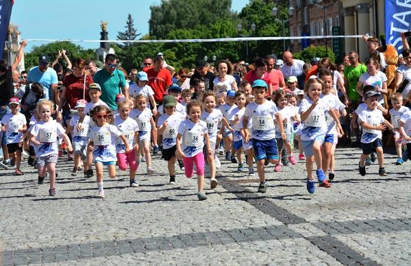Junior City Run 2018 Junior City Run 2018, Poland Running Foto, www.swim.by, Białystok Półmaraton, Poland Running, Białystok Junior City Run, Białystok Junior City Run Foto, Полумарафон Белосток Фото, Swim.by