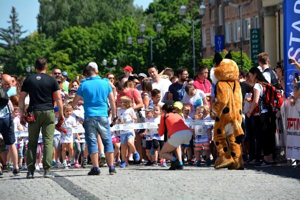 Junior City Run 2018 Junior City Run 2018, Poland Running Foto, www.swim.by, Białystok Półmaraton, Poland Running, Białystok Junior City Run, Białystok Junior City Run Foto, Полумарафон Белосток Фото, Swim.by