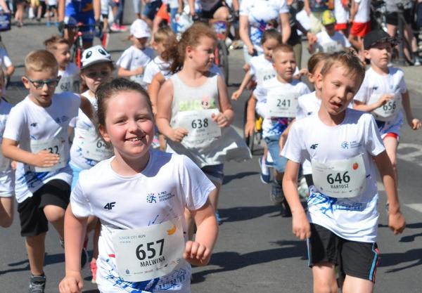 Junior City Run 2018 Junior City Run 2018, Poland Running Foto, www.swim.by, Białystok Półmaraton, Poland Running, Białystok Junior City Run, Białystok Junior City Run Foto, Полумарафон Белосток Фото, Swim.by
