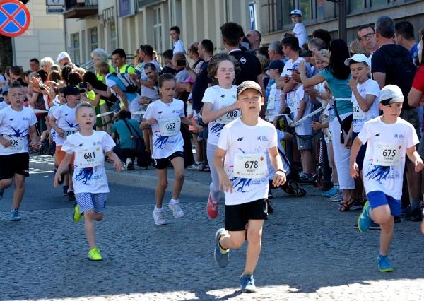 Junior City Run 2018 Junior City Run 2018, Poland Running Foto, www.swim.by, Białystok Półmaraton, Poland Running, Białystok Junior City Run, Białystok Junior City Run Foto, Полумарафон Белосток Фото, Swim.by