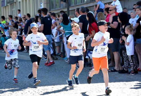 Junior City Run 2018 Junior City Run 2018, Poland Running Foto, www.swim.by, Białystok Półmaraton, Poland Running, Białystok Junior City Run, Białystok Junior City Run Foto, Полумарафон Белосток Фото, Swim.by