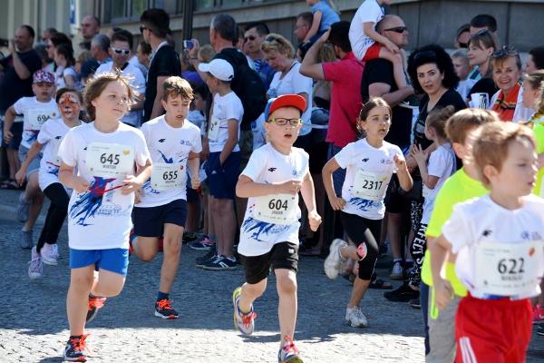 Junior City Run 2018 Junior City Run 2018, Poland Running Foto, www.swim.by, Białystok Półmaraton, Poland Running, Białystok Junior City Run, Białystok Junior City Run Foto, Полумарафон Белосток Фото, Swim.by
