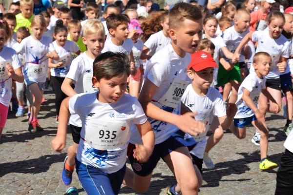 Junior City Run 2018 Junior City Run 2018, Poland Running Foto, www.swim.by, Białystok Półmaraton, Poland Running, Białystok Junior City Run, Białystok Junior City Run Foto, Полумарафон Белосток Фото, Swim.by