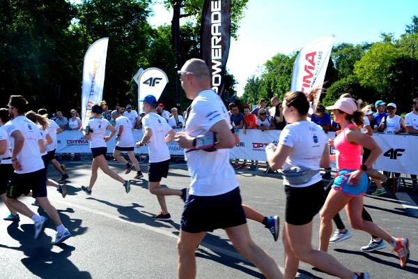 2018 Białystok City Run 5K Białystok City Run 5K, Białystok Half Marathon 2018, Poland Running, Białystok Półmaraton 2018, Białystok Marathon, Полумарафон в Белостоке, Running Poland, Poland Running, Бег в Польше календарь, Białystok City Run, City Run 5 km, EMG