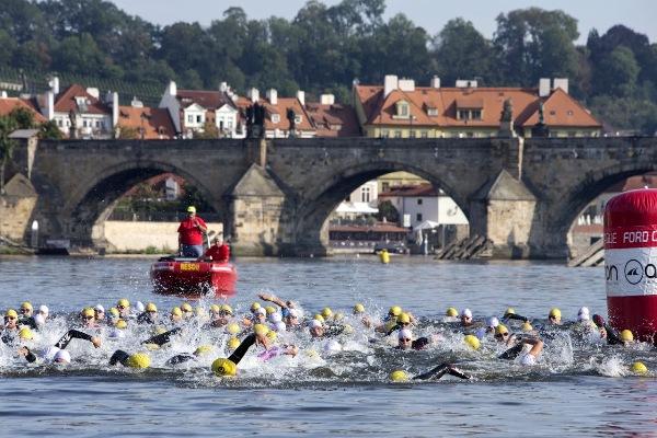 2019 FORD CHALLENGE PRAGUE Triathlon, Challenge Prague Triathlon Medal, www.swim.by, Challenge Prague Medal, CHALLENGE PRAGUE Triathlon, Swim.by