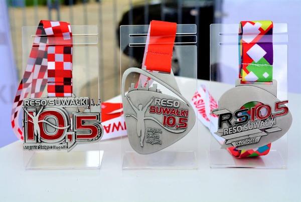 2019 RESO Suwałki 10,5 2019 RESO Suwałki 10,5, Night Run Poland, Running Medals Poland, www.swim.by, RESO Suwałki Bieg, Suwalki Night Run, Suwalki Run, Running in Poland, Swim.by