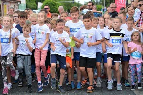 2019 RESO Suwałki 10,5: Running Holidays in Poland 2019 RESO Suwałki 10,5, Night Run Suwalki, Suwalki Running, www.swim.by, RESO Suwałki Bieg 2019, Suwałki Bieg, Poland Running, Running Holidays in Poland, Swim.by