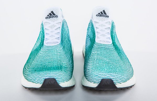 Andrzej Waszkewicz | Adidas стал спортивным брендом 2016 года Adidas спортивный бренд 2016 года, кроссовки Адидас, Adidas Sport, бренд Adidas, Swim.by