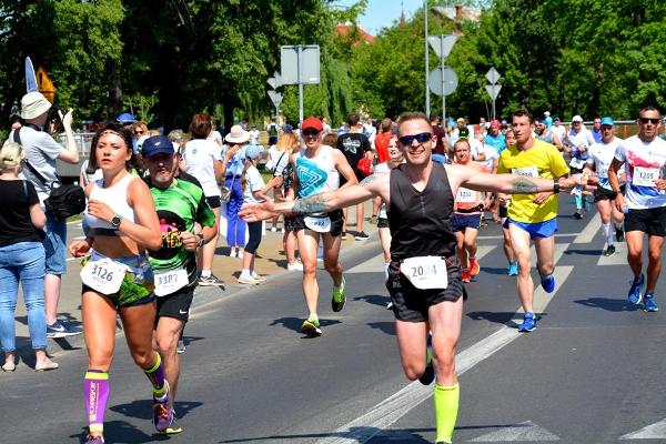 PKO Bialystok Half Marathon Active holidays in Bialystok, Poland Running, Top Things to Do in Białystok, Bialystok Run, Białystok Biega, PKO Bialystok Half Marathon, Active Holidays Poland, Swim.by