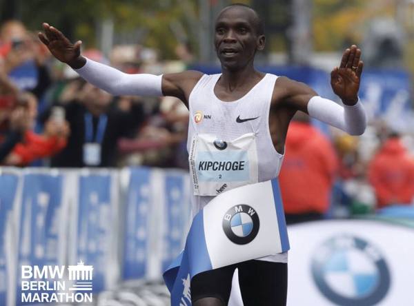 Eliud Kipchoge | BMW Berlin Marathon 2017 BMW Berlin Marathon 2017, Берлинский марафон 2017, марафон в Берлине, Swim.by