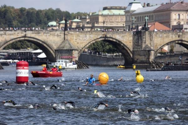 Challenge Prague Triathlon 2018 Challenge Prague Triathlon 2018, Challenge Prague Triathlon Photo, Triathlon Challenge Prague Foto, www.swim.by, Challenge Prague 2018 Photo, Triathlon Challenge Prague 2018, Триатлон Challenge Прага Фото, Challenge Prague Foto, Swim.by