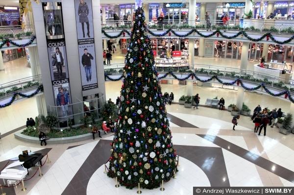 Andrzej Waszkewicz | New Year & Christmas in Belarus Christmas shopping in Minsk, рождественские распродажи в Минске