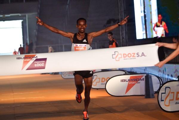 DOZ Marathon Lodz 2018 Ethiopian runners, DOZ Marathon Lodz 2018, Maraton Łódź, Poland Running, www.swim.by, Polish marathon, Półmaraton Łódź 2018, Half Marathon Lodz, Swim.by