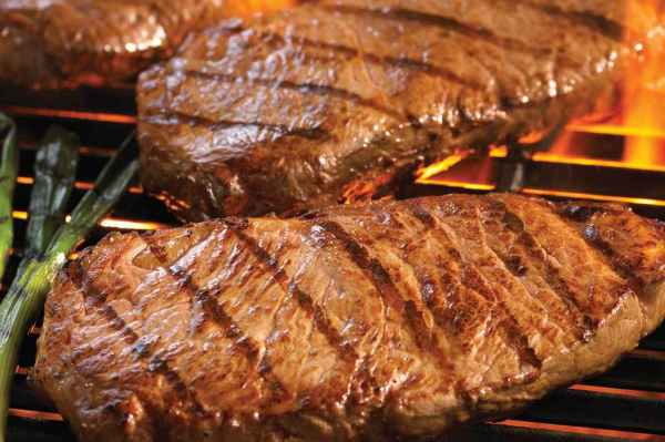 Juicy Grilled Cheeseburgers Grilled Cheeseburgers, Ingredients, Method, What to eat after race, Swim.by