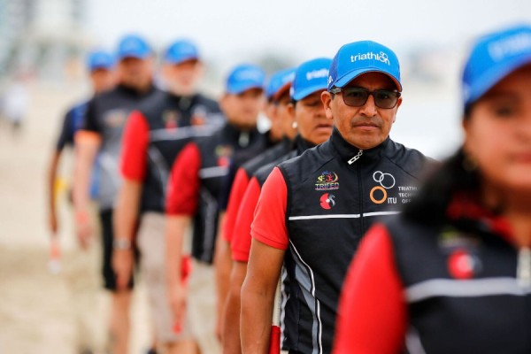 ITU approves changes on the competition rules for 2018 ITU Triathlon Competition Rules, International Triathlon Union, Triathlon Rules 2018, New Triathlon Rules, Swim.by