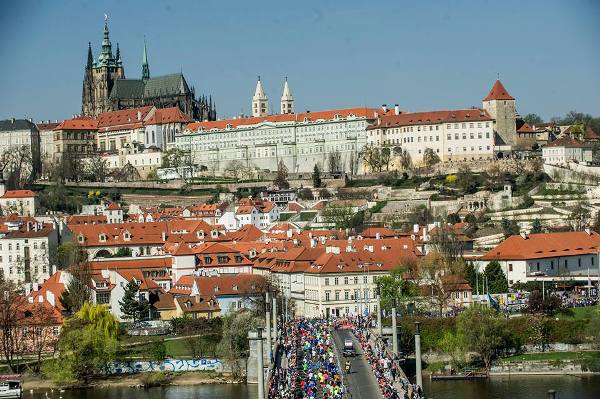 Prague Half Marathon 2017 Kenya's marathon runner Joyciline Jepkosgei, world record half marathon, Prague Half Marathon 2017, RunCzech, Czech Running, Swim.by