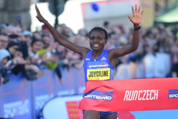 Kenya's marathon runner Joyciline Jepkosgei | Prague Half Marathon 2017 Kenya's marathon runner Joyciline Jepkosgei, world record half marathon, Prague Half Marathon 2017, RunCzech