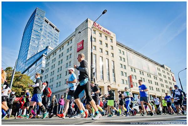 PZU Maraton Warszawski 2018 PZU Maraton Warszawski 2018, Marathon Warszawski 2018 Foto, www.swim.by, Maraton Warszawski Foto, Warsaw Marathon 2018 Foto, Варшавский Марафон Фото, Maraton Warszawski 2018 Zdjęcia, Swim.by