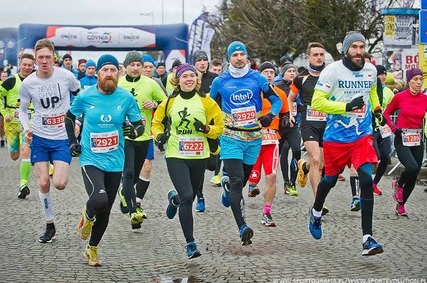 ONICO Gdynia Half Marathon 2017 ONICO Gdynia Half Marathon 2017, Gdynia Półmaraton 2017, Гдыньский полумарафон, Swim.by