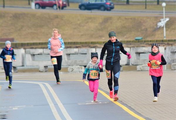 PANCAKE RUN 2021 PHOTOS, Pancake Run Photos, www.swim.by, PANCAKE RUN 2021 VIDEO, PANCAKE RUN Photos 2021, Pancake Race Video, Pancake Run Pictures, Swim.by