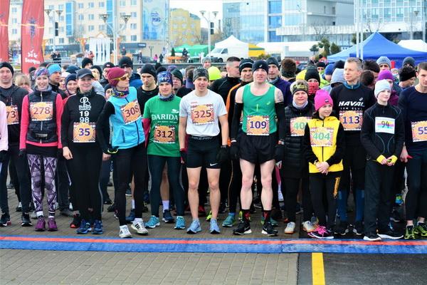 PANCAKE RUN 2021 PHOTOS, Pancake Run Photos, www.swim.by, PANCAKE RUN 2021 VIDEO, PANCAKE RUN Photos 2021, Pancake Race Video, Pancake Run Pictures, Swim.by