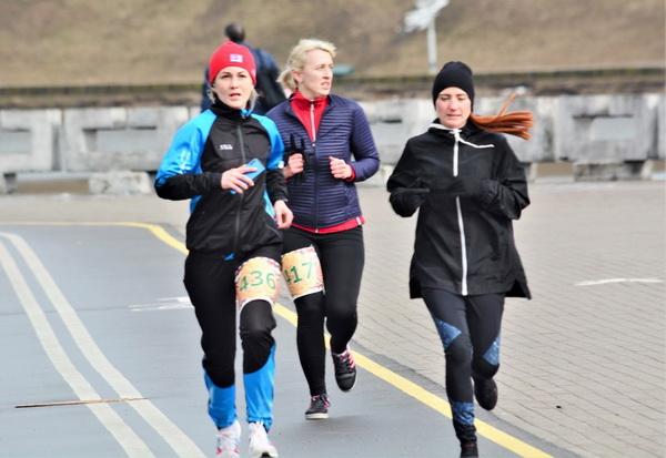 PANCAKE RUN 2021 PHOTOS, Pancake Run Photos, www.swim.by, PANCAKE RUN 2021 VIDEO, PANCAKE RUN Photos 2021, Pancake Race Video, Pancake Run Pictures, Swim.by