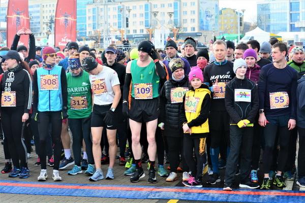 PANCAKE RUN 2021 PHOTOS, Pancake Run Photos, www.swim.by, PANCAKE RUN 2021 VIDEO, PANCAKE RUN Photos 2021, Pancake Race Video, Pancake Run Pictures, Swim.by