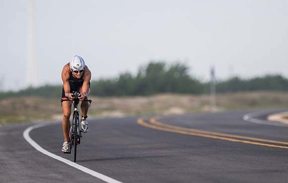 IRONMAN Triathlon Race IRONMAN Triathlon Race, www.swim.by, IRONMAN Triathlon, Triathlete, Swim.by