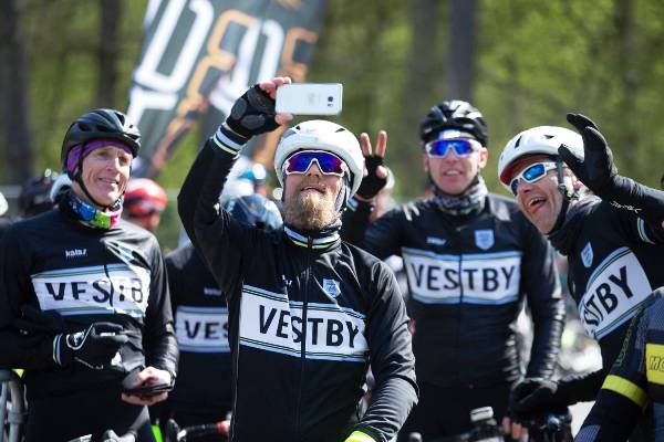 Paris Roubaix Challenge 2019 Photo, Paris Roubaix Challenge 2019, Photos Paris Roubaix, Paris Roubaix Cycling Race, www.swim.by, Paris Roubaix Challenge, Париж Рубе Фото, Paris Roubaix Challenge 2019 Pictures, Swim.by