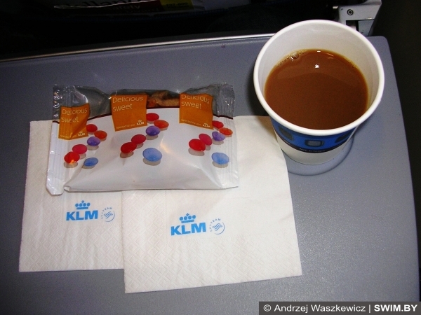 Andrzej Waszkewicz | KLM - Королевские Голландские Авиалинии Питание в самолёте KLM, swim.by
