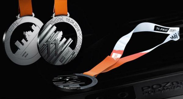 PKO Poznań Half Marathon 2018 Poznan Half Marathon 2018, Poznań Półmaraton medal, Poland Running, www.swim.by, Poland Half Marathon, PKO Poznań Półmaraton 2018 medal, Swim.by