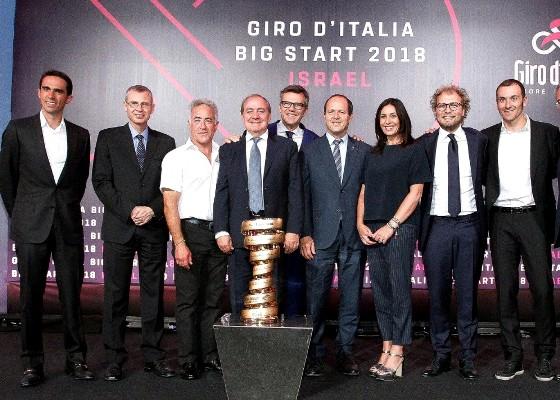 Presentation of Giro d'Italia 2018 Giro d'Italia 2018, Presentation of Giro d'Italia 2018, www.swim.by, EMG Sport