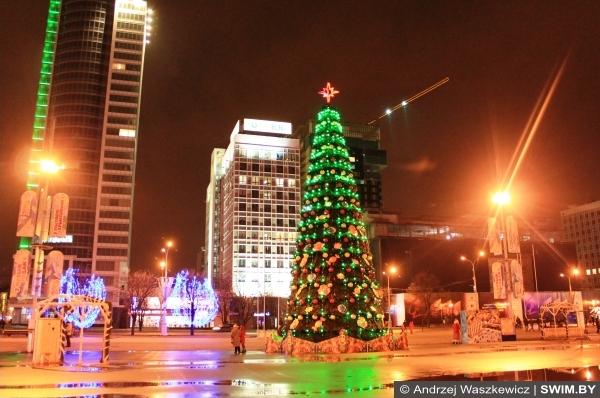 Andrzej Waszkewicz | New Year & Christmas in Belarus Рождество и Новый год в Минске, Andrzej Waszkewicz рождественская ёлка в Минске