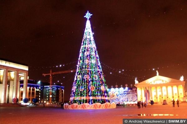 Andrzej Waszkewicz | New Year & Christmas in Belarus Самая большая новогодняя ёлка в мире
