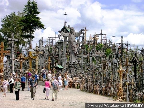 Andrzej Waszkewicz | The Baltic cycling tour Šiauliai, Hill of Crosses, Baltic cycling tour