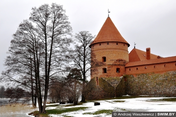 Andrzej Waszkewicz | Christmas and New Year in Lithuania Тракайский замок, Рождество в Литве, Андрей Вашкевич плавание, swim.by