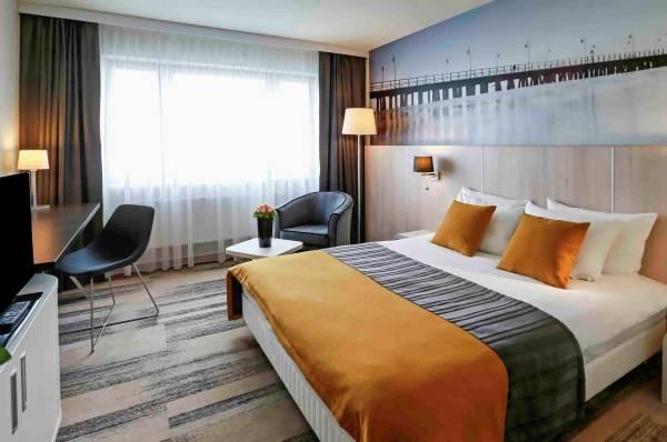 Hotel Mercure Gdynia Centrum Ukrainian Triathlete Daniil Sapunov, IRONMAN 70.3 Gdynia 2019, www.swim.by, Daniil Sapunov Triathlon, Daniil Sapunov IRONMAN Triathlon, Ironman Gdynia, Hotel Mercure Gdynia Centrum, Swim.by
