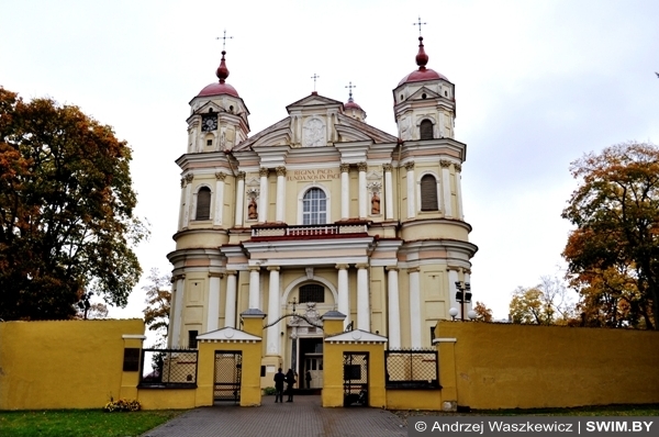 Andrzej Waszkewicz | Wilno. Ulicy w październiku Andrzej Waszkewicz Kościół Wilno Vilnius