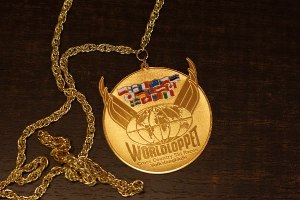 Andrzej Waszkewicz | Worldloppet Medal Worldloppet Medal, лыжный марафон, награды, призы